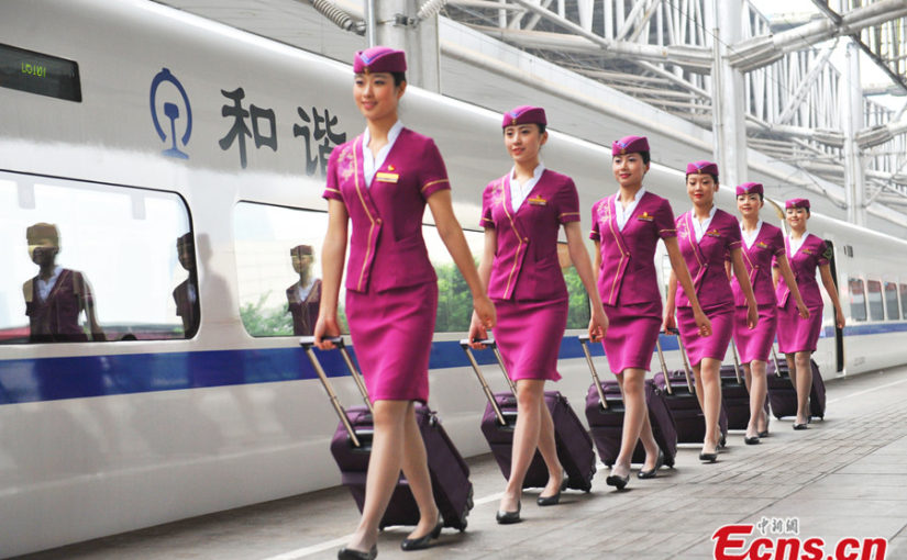 Chinese stewardesses for the high speed rail