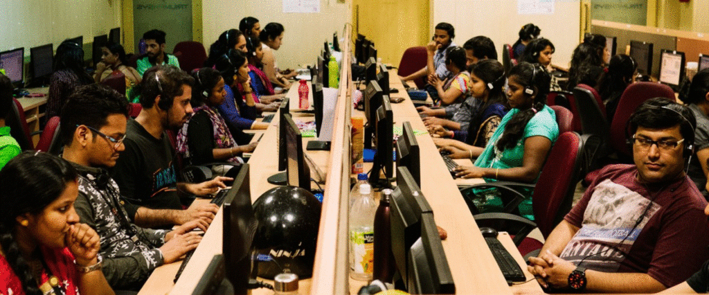 Customer Service Staff at a CS operations room in India.