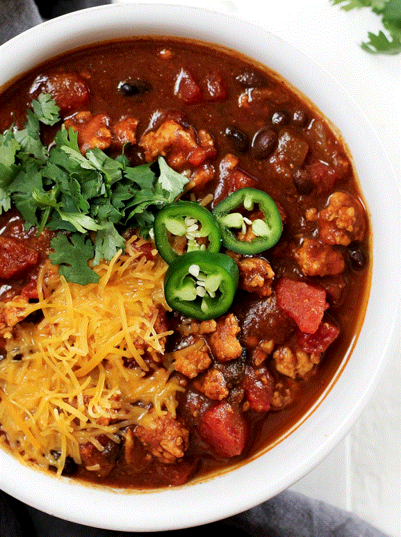 --PHOTO--Chili can be made using a wide range of ingredients. You can even make an all vegitarian chilit if you wish.