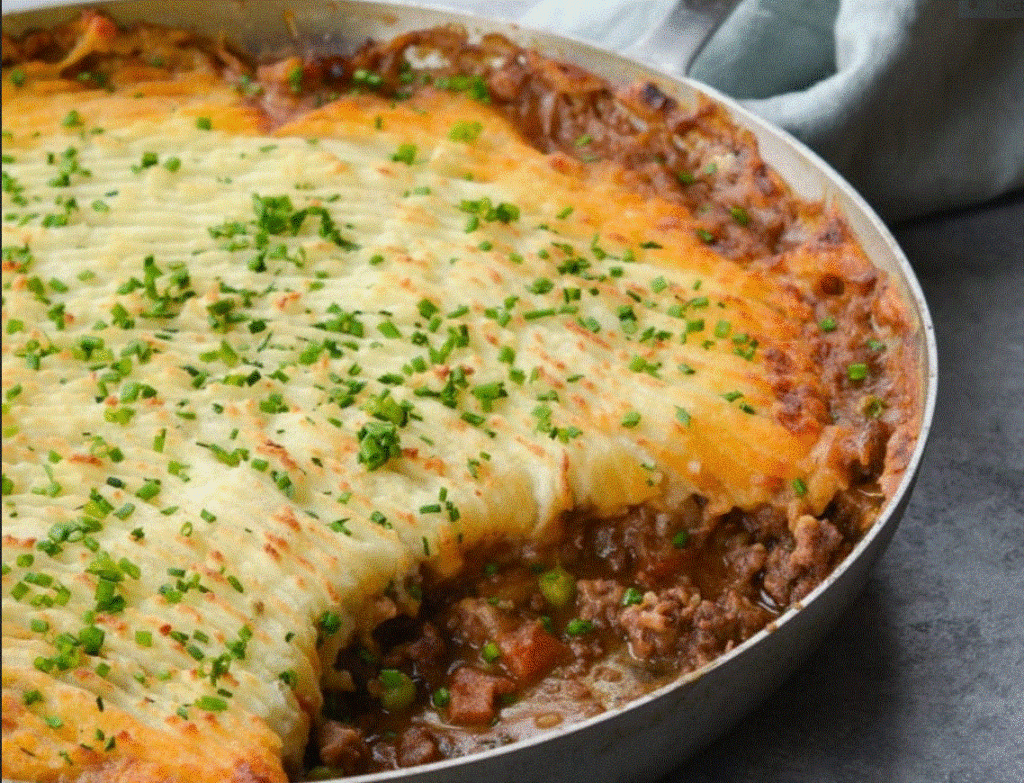 --PHOTO--A fine Shepard's pie. Nope. You will not find this in a fast food restaurant. Though, you could possibly discover it in a British or Irish pub.