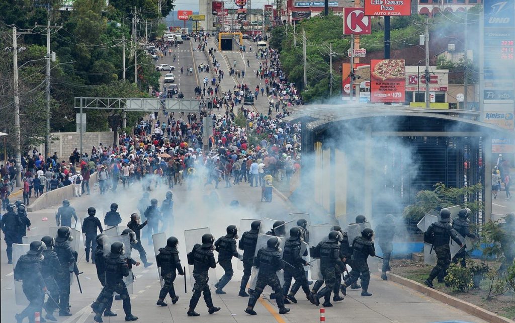 Demonstrations in Honduras. Americans haven't a clue or idea that any of this is going on. They only care what they are told to care about, at that time. Nothing else.