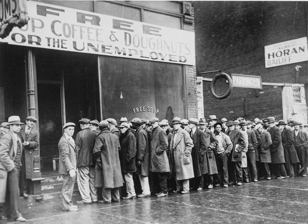 The Great Depression began in the United States as an ordinary recession in the summer of 1929. The downturn became markedly worse, however, in late 1929 and continued until early 1933. Real output and prices fell precipitously.