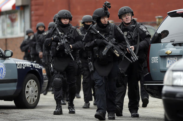 American police today more resembles a military army that operates on American soil, in complete defiance of the United States Constitution.