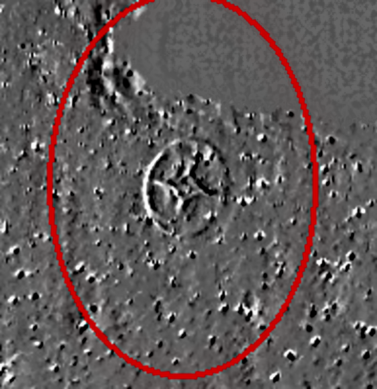 Close up of the object photographed by the The oopart object as captured by the Solar Terrestrial Relations Observatory (STEREO).