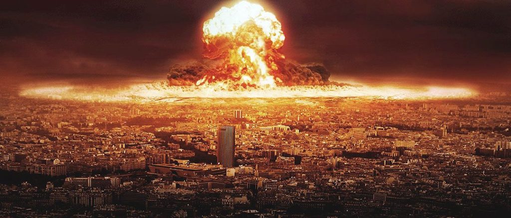 The first of 200 nuclear warheads hits one of the major American cities.