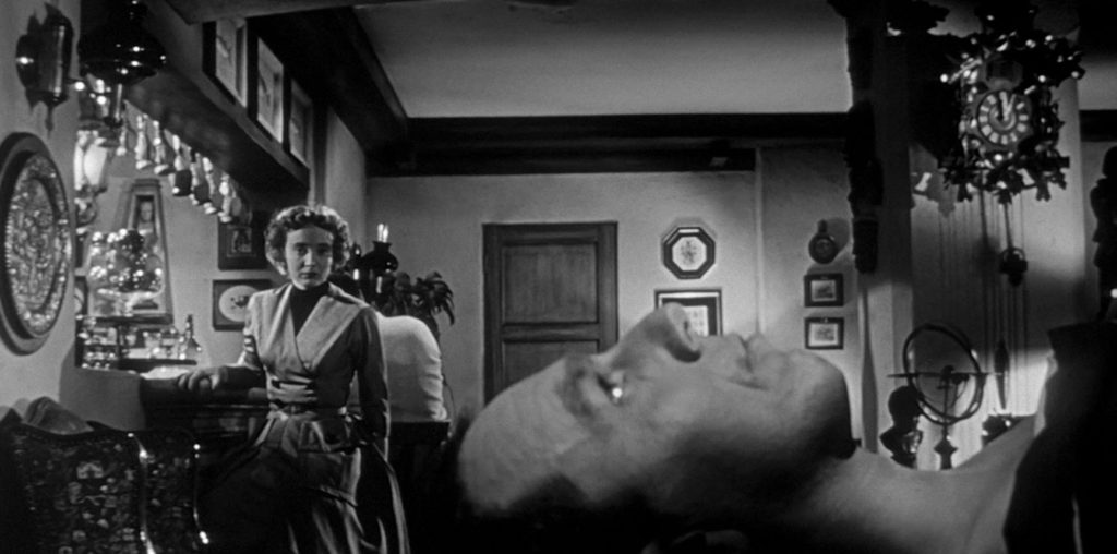 Scene from the science fiction movie "invasion of the body snatchers".