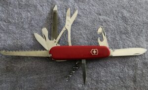 SwissArmyKnife (2).jpg