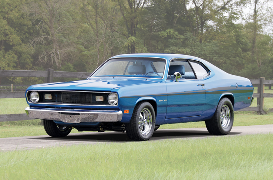 1970 plymouth duster coupe front