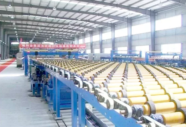 Float glass line w rollers