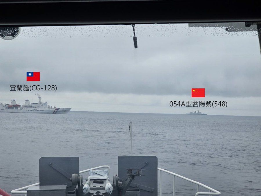 Taiwan CG Mexican standoff w china