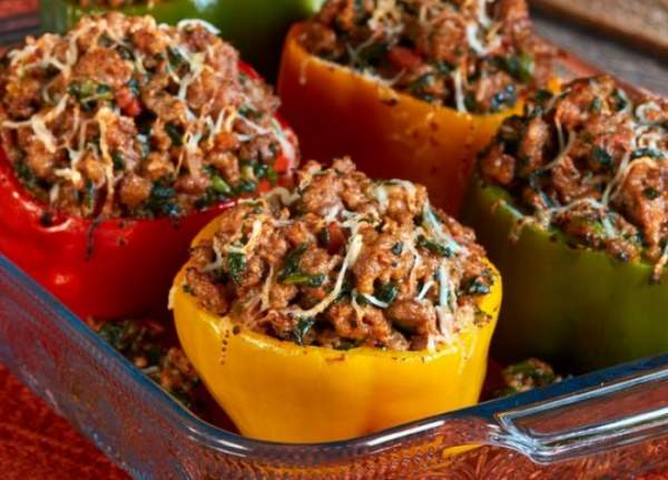 chili garlic stuffed peppers