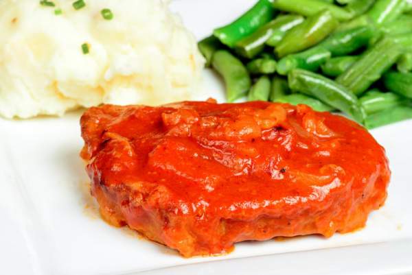 swiss steak tomato gravy