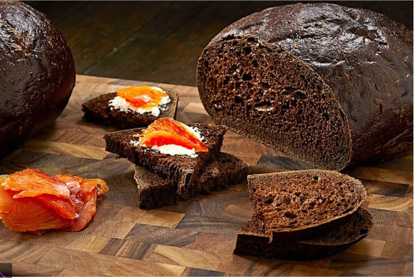 Dark Pumpernickel Bread