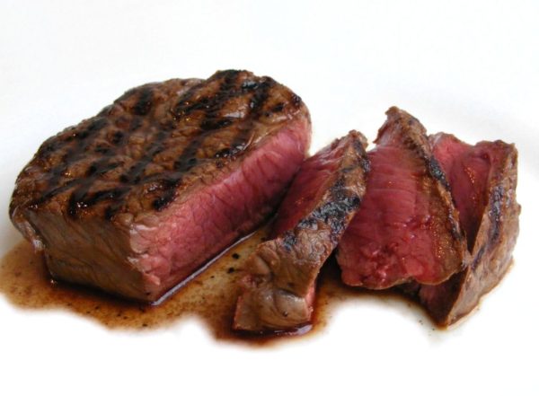 Medium Rare Steak 600x441