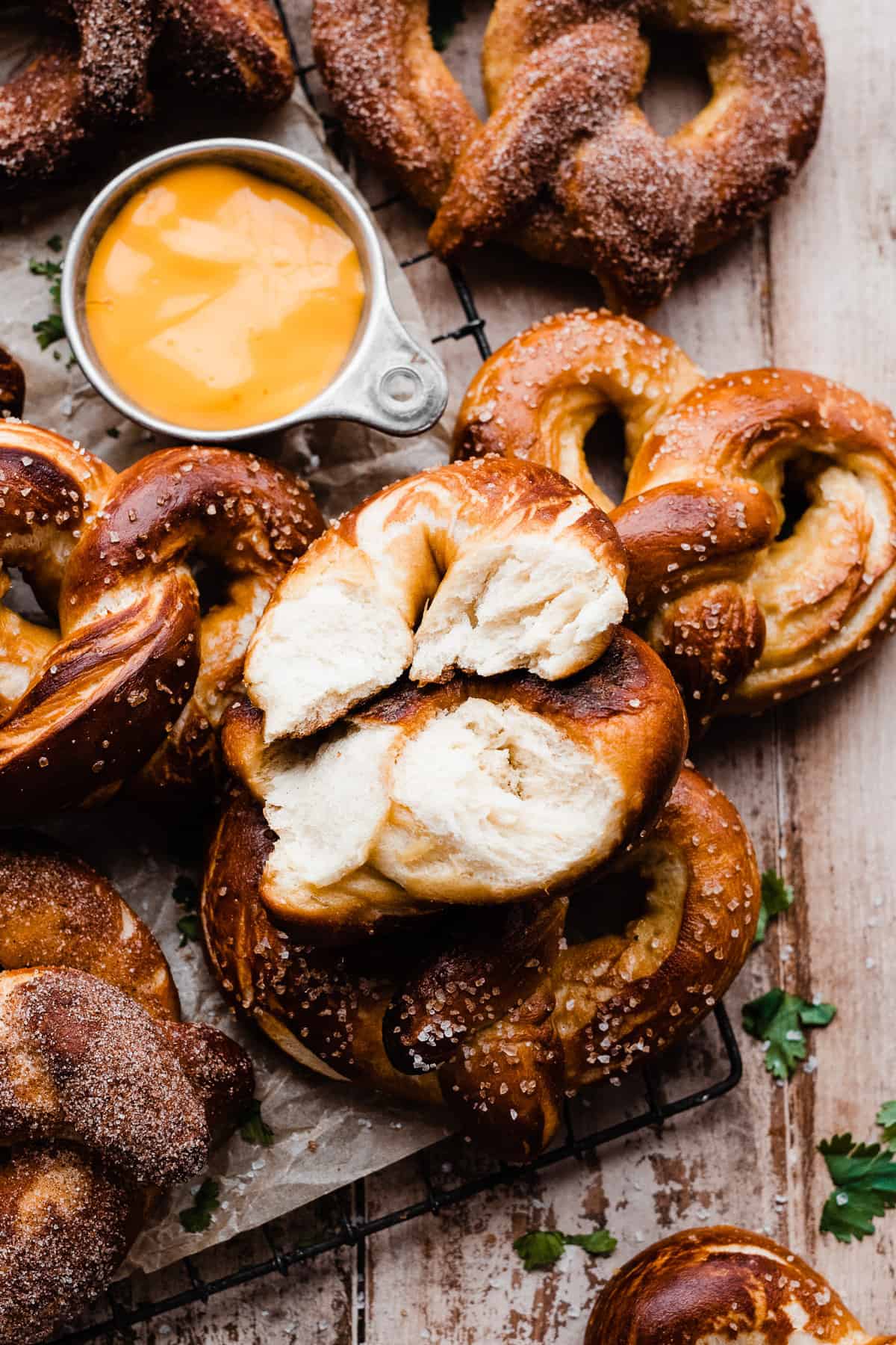 homemade soft pretzels 9490