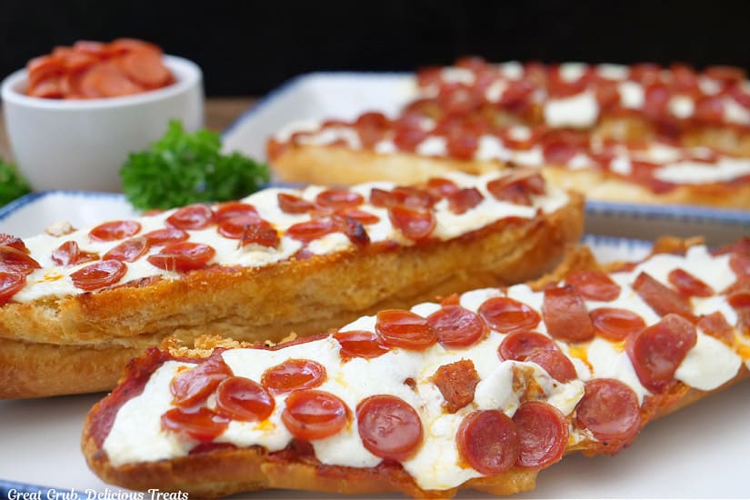 pepperoni pizza bread 06