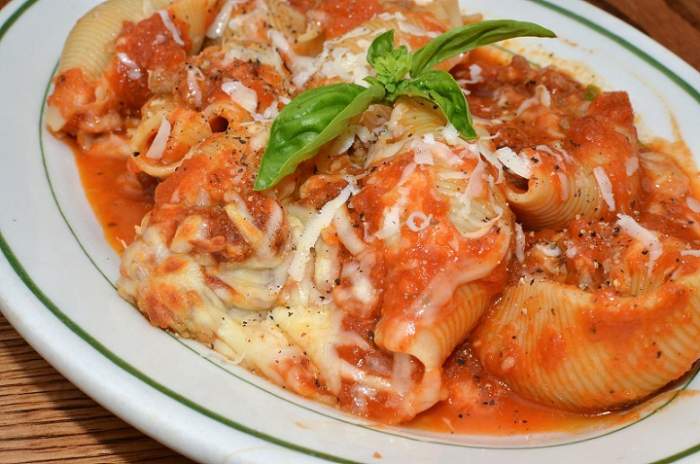 stuffed shells formaggio