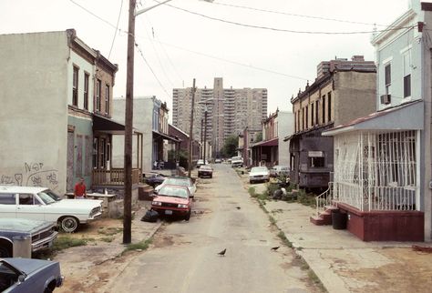 View W. along Fern St. from 937, Camden, 1992