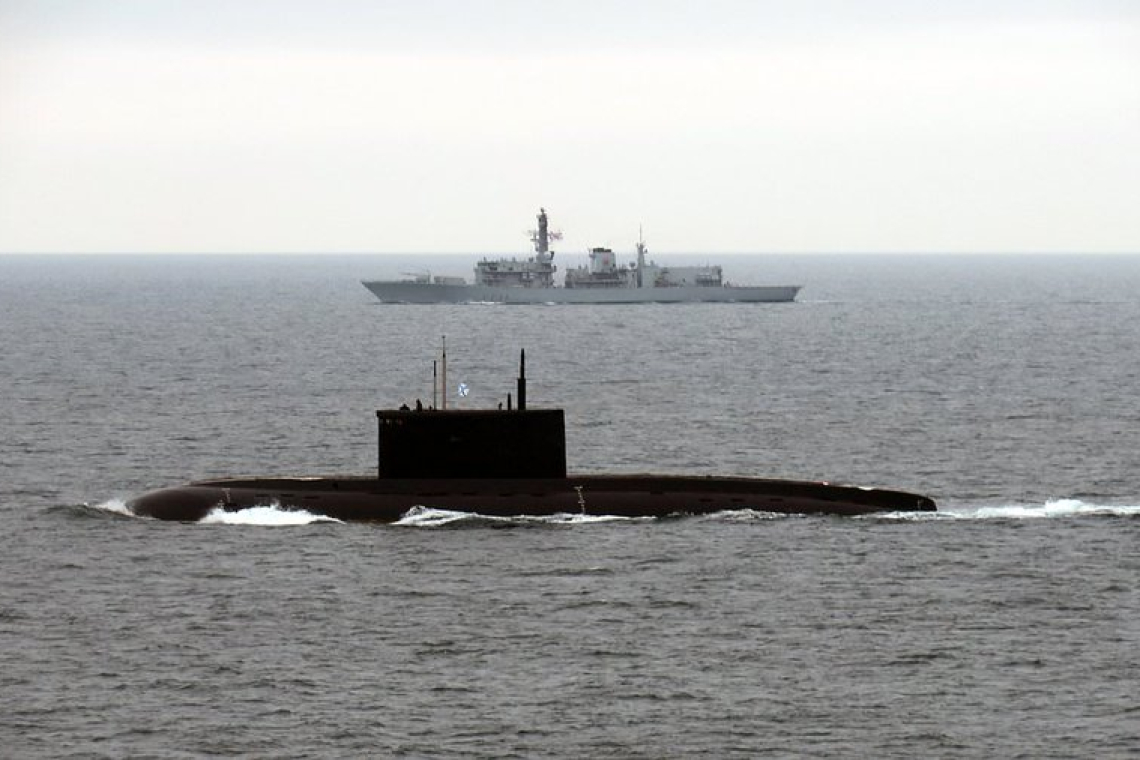 British navy shadows Russia sub large