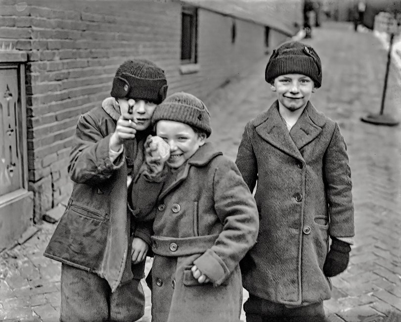 AA BOYS ON STREET .preview