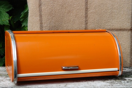 b82af446f81443f3441ac184e606245b