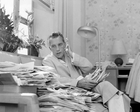 a83e5266809f7b5e2a4e90c48f4454fc