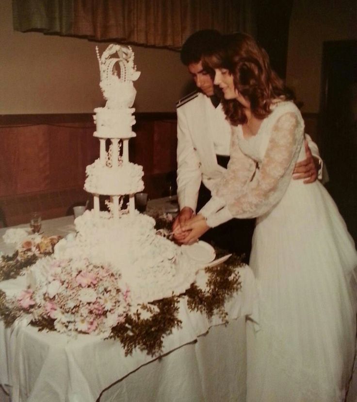 ea3a7dae902ae65aa393a1608be1d748