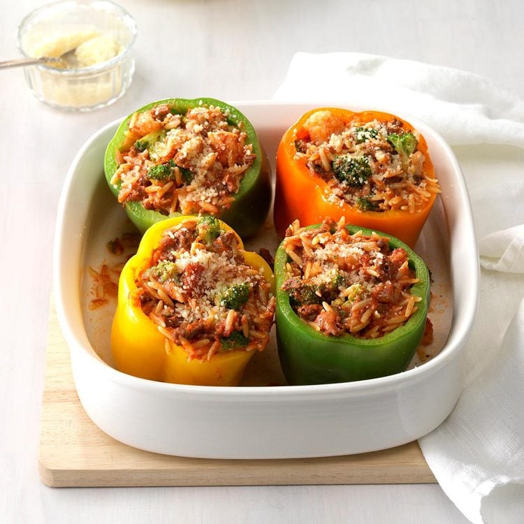 Stuffed Peppers for Four EXPS SDJJ17 39426 D02 10 5b Stuffed Peppers for Four EXPS SDJJ17 39426 D02 10 5b